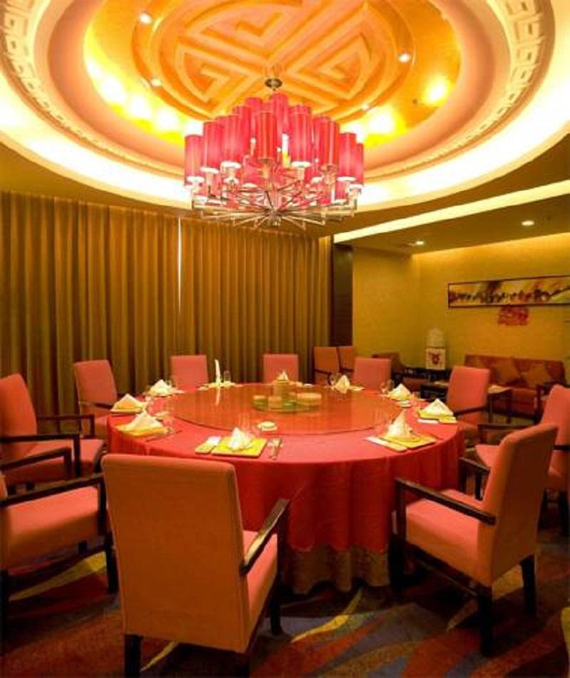 Ramada Zibo Hotel מראה חיצוני תמונה