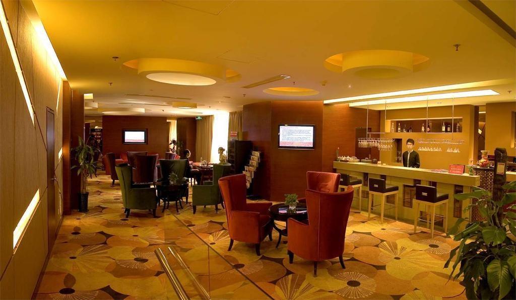 Ramada Zibo Hotel מראה חיצוני תמונה