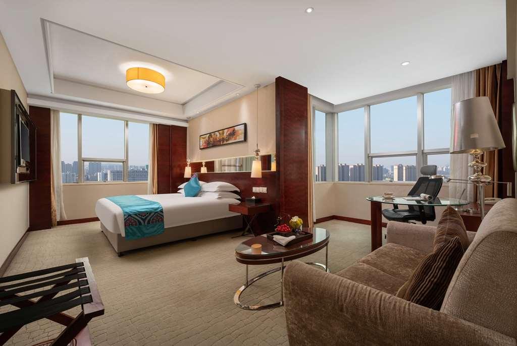 Ramada Zibo Hotel חדר תמונה
