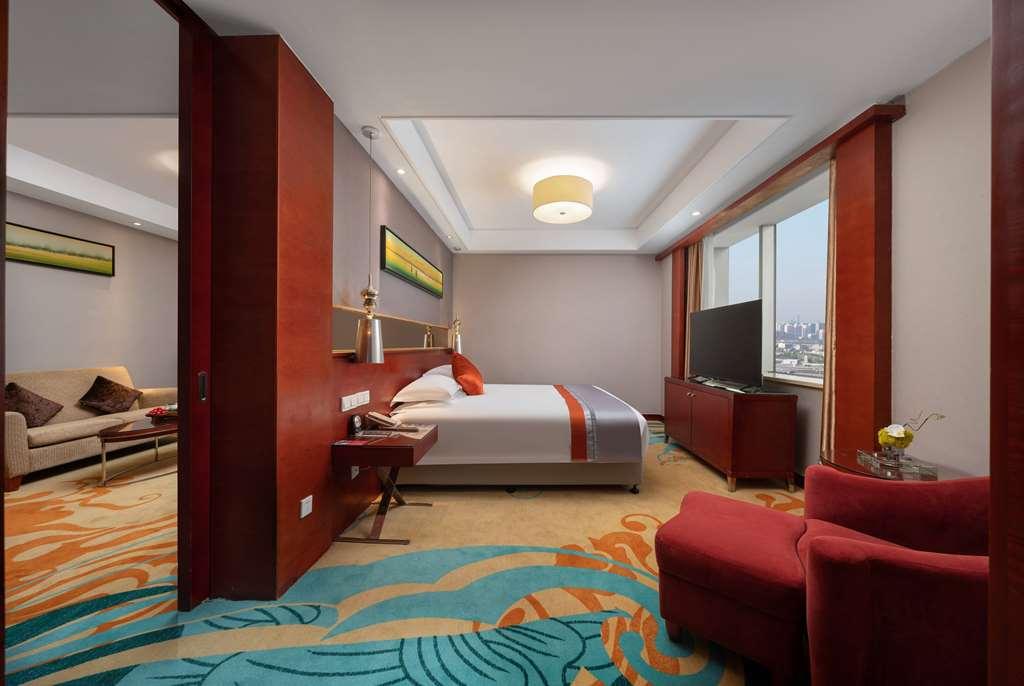 Ramada Zibo Hotel חדר תמונה