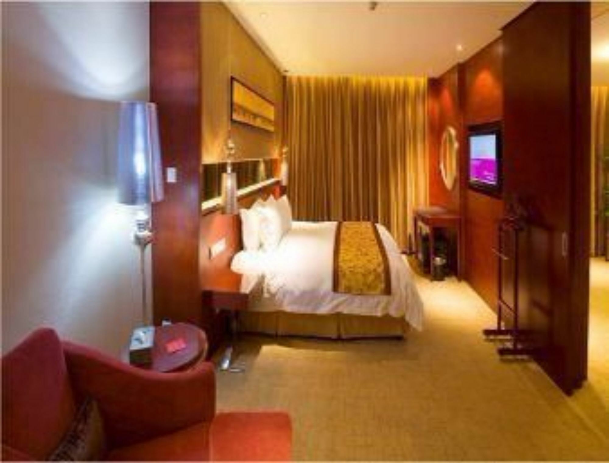 Ramada Zibo Hotel חדר תמונה